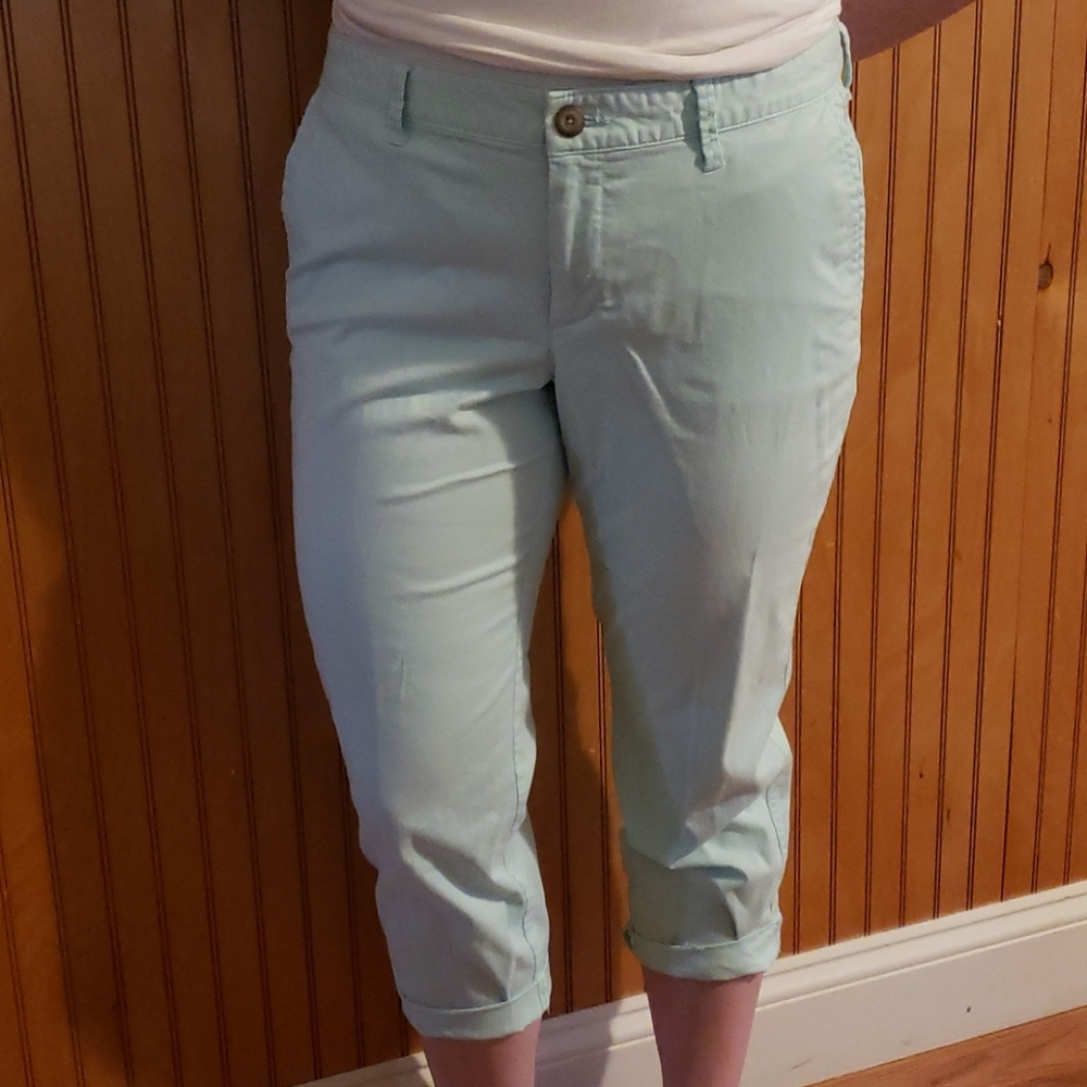 GAP Girlfriend Khaki Teal Crop Pants